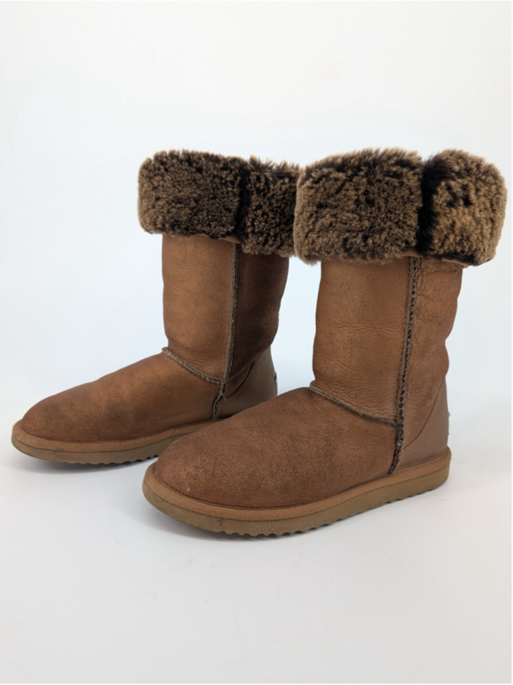 UGG Australia Classic Tall 5823 Metallic Bronze Sheepskin Boots Women Size 6